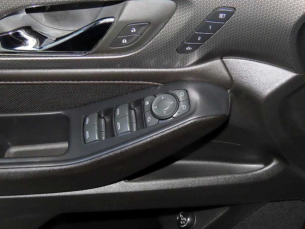 Chevrolet Travers 2022 Blanco - Importación desde Corea - HF Imports Iquique - Foto 13