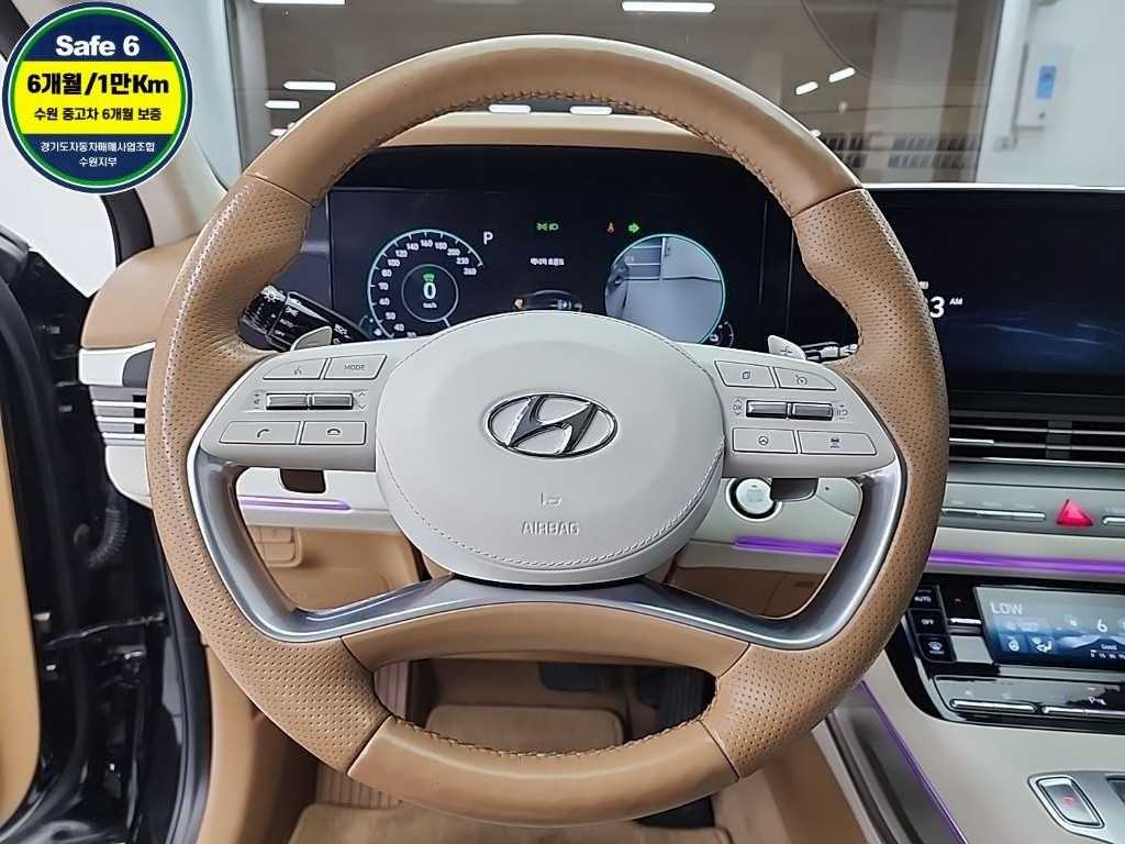 HYUNDAI Grandeur - Vista 9