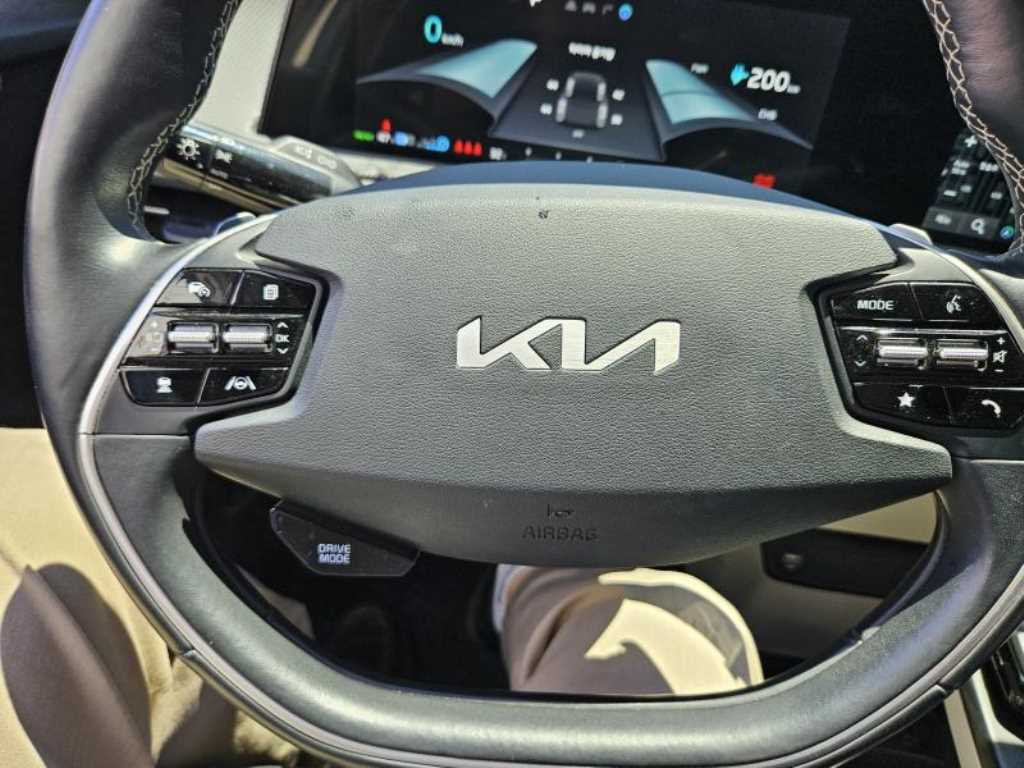 KIA EV6 - Vista 11