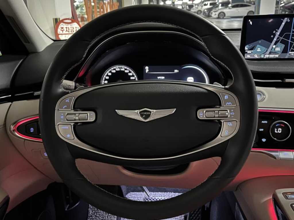 Genesis GV70 2024 Blanco - Importación desde Corea - HF Imports Iquique - Foto 13