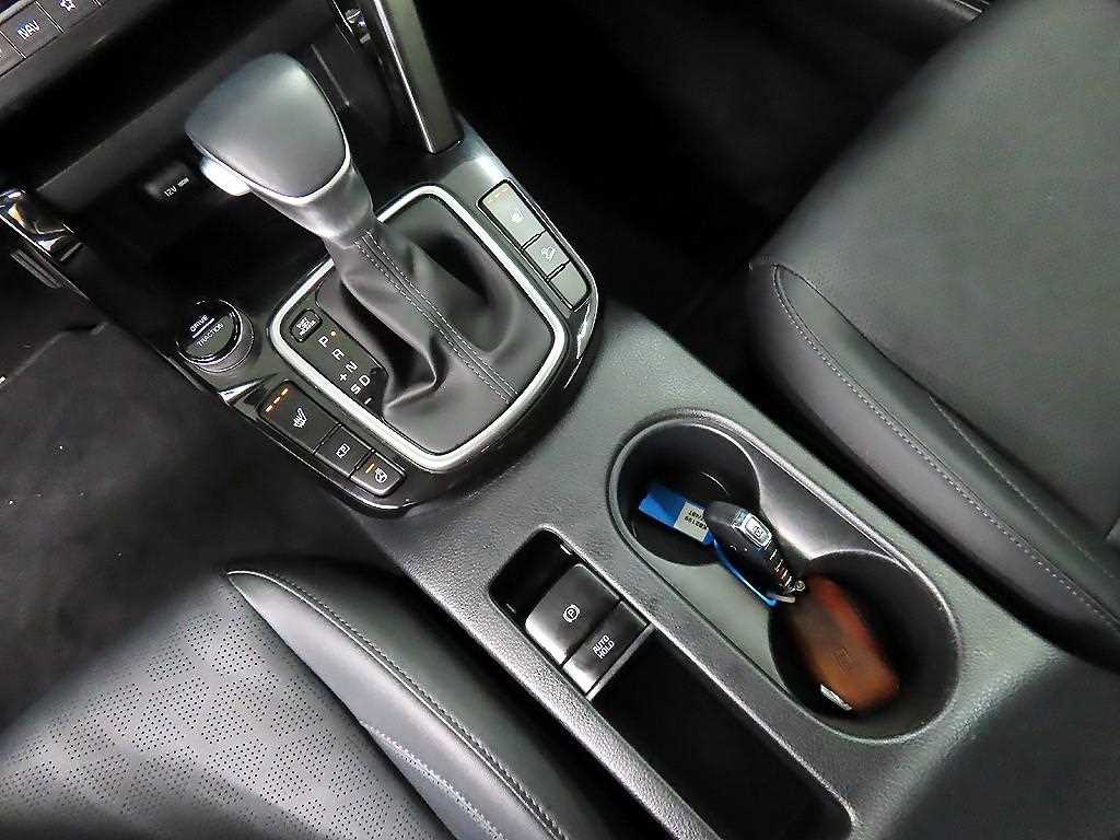 KIA Seltos - Vista 10