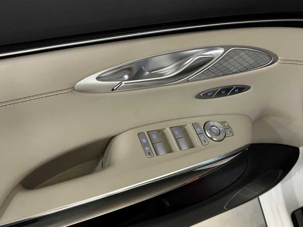 Genesis GV70 2024 Blanco - Importación desde Corea - HF Imports Iquique - Foto 14