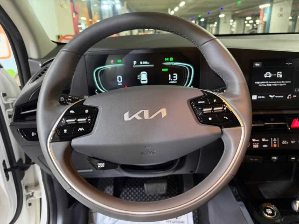 KIA Niro - Vista 8
