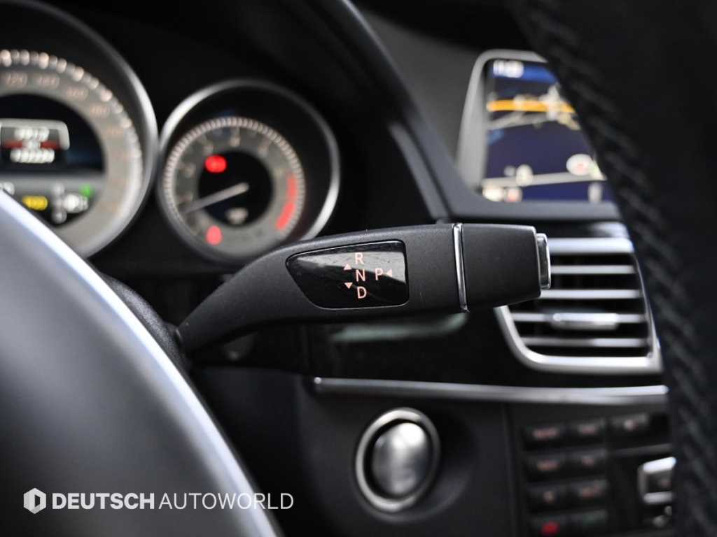 Mercedes Benz E class - Vista 9