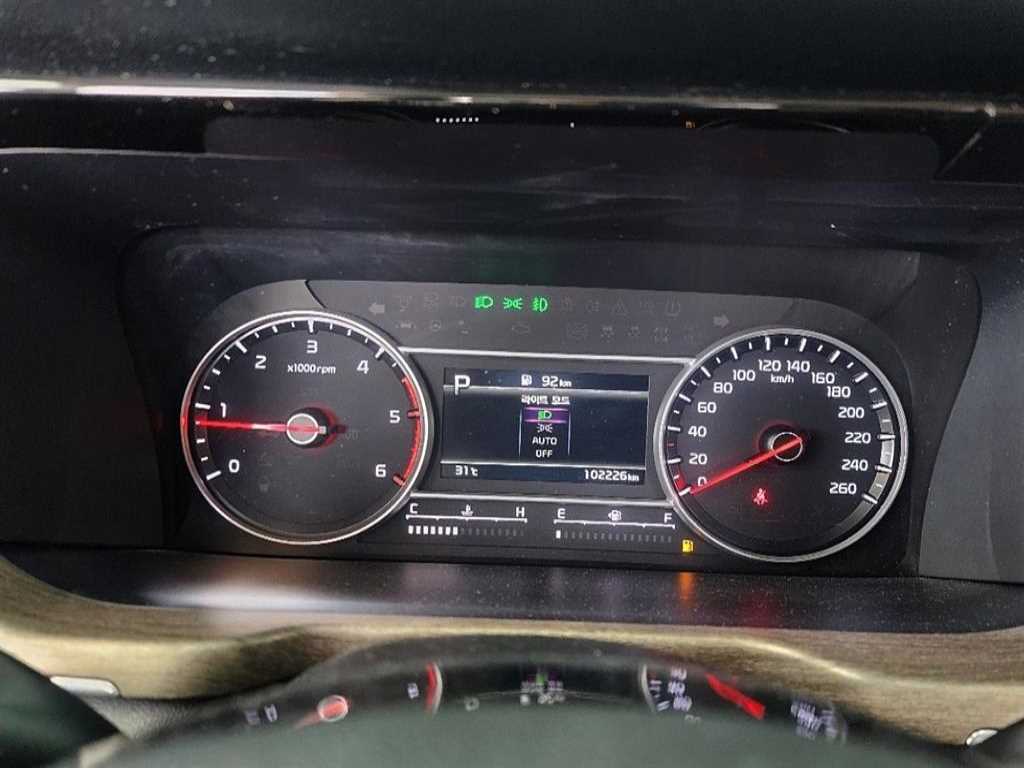 KIA Sorento - Vista 11