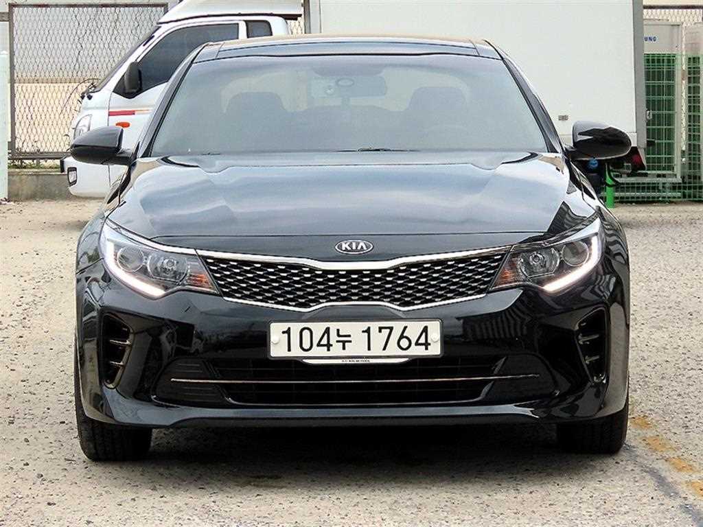 KIA K5