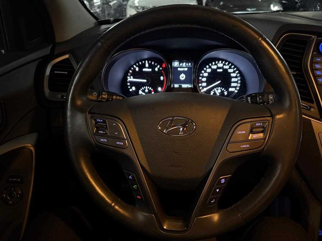 HYUNDAI Santa Fe - Vista 7