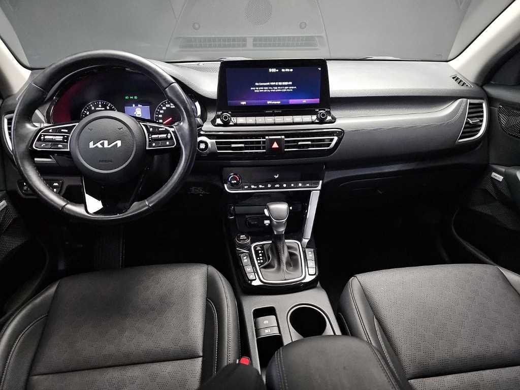 KIA Seltos - Vista 7
