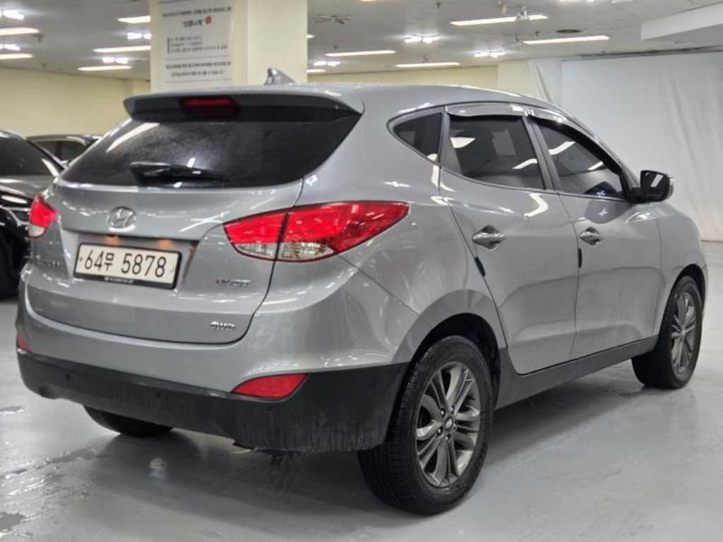 HYUNDAI Tucson - Vista 4