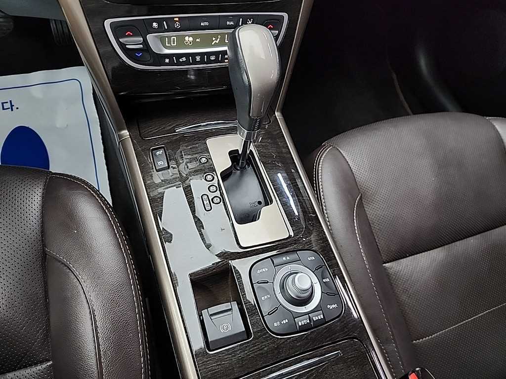 SAMSUNG SM5 - Vista 8