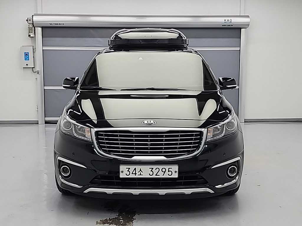 KIA Carnival - Vista 2