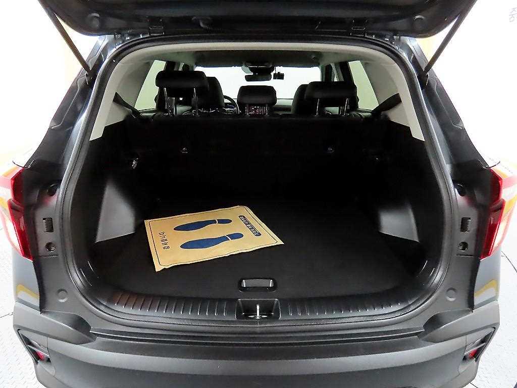 KIA Seltos 2024 Gris - Importación desde Corea - HF Imports Iquique - Foto 18