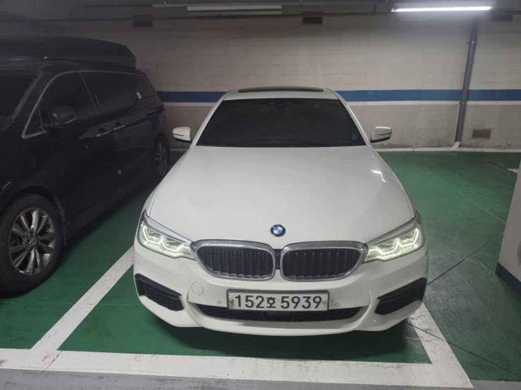 BMW 5 Series 2020 Blanco - Importación desde Corea - HF Imports Iquique - Foto 1