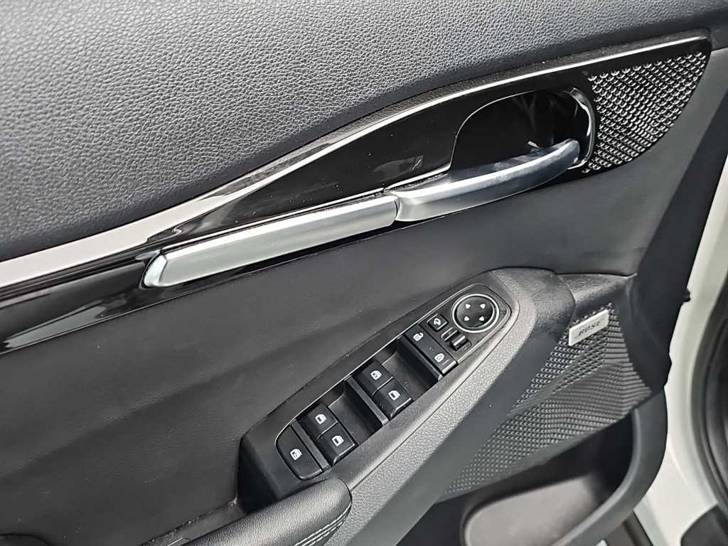 KIA Seltos 2021 Blanco - Importación desde Corea - HF Imports Iquique - Foto 16