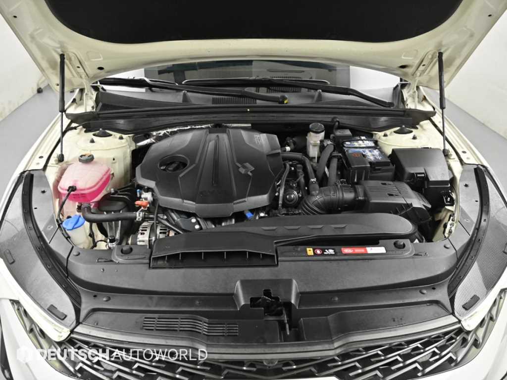 KIA K5 - Vista 6