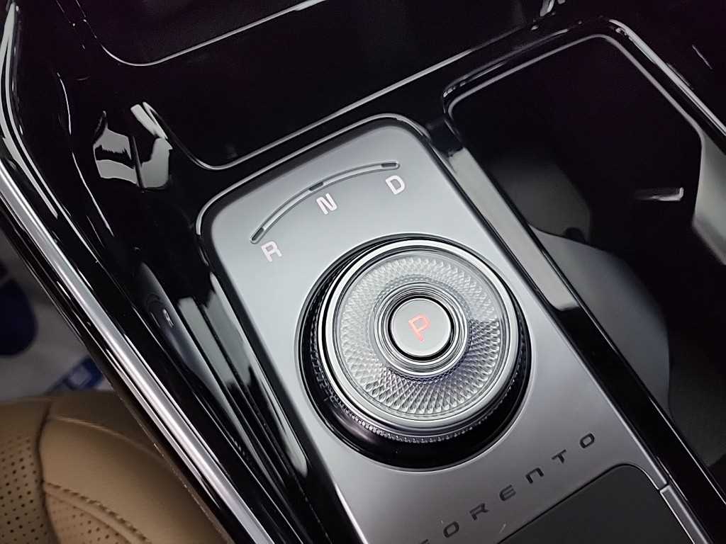 KIA Sorento - Vista 8