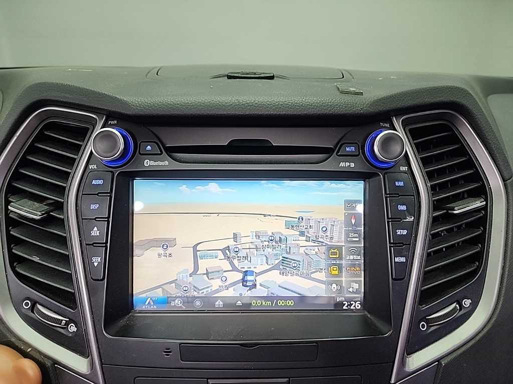 HYUNDAI Santa Fe 2013 Blanco - Importación desde Corea - HF Imports Iquique - Foto 15