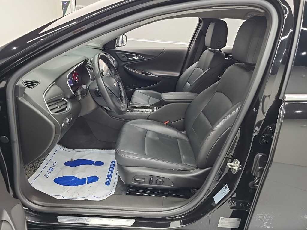 Chevrolet Malibu - Vista 11