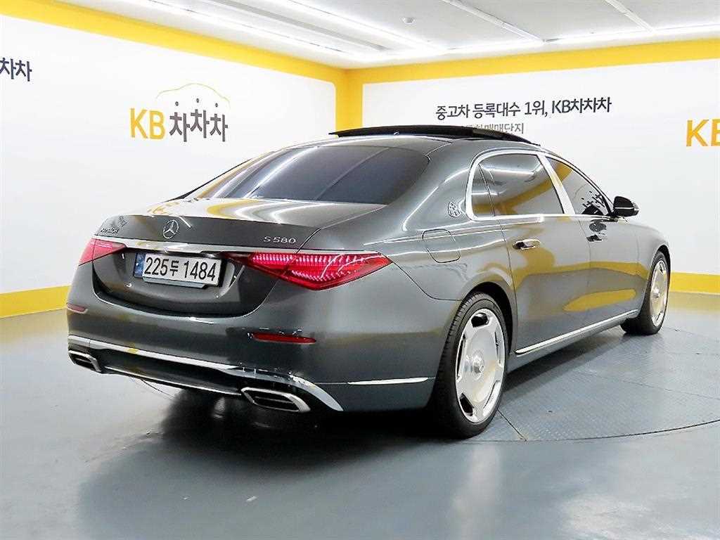 Mercedes Benz S Class - Vista 4