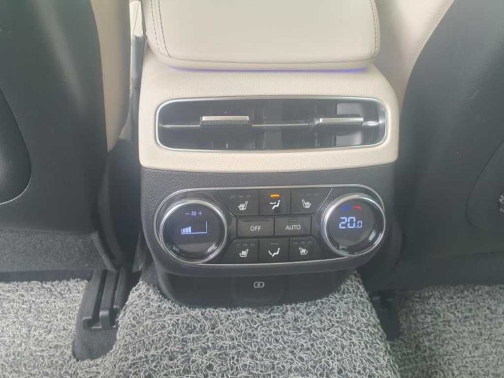 Genesis GV70 2023 Blanco - Importación desde Corea - HF Imports Iquique - Foto 13