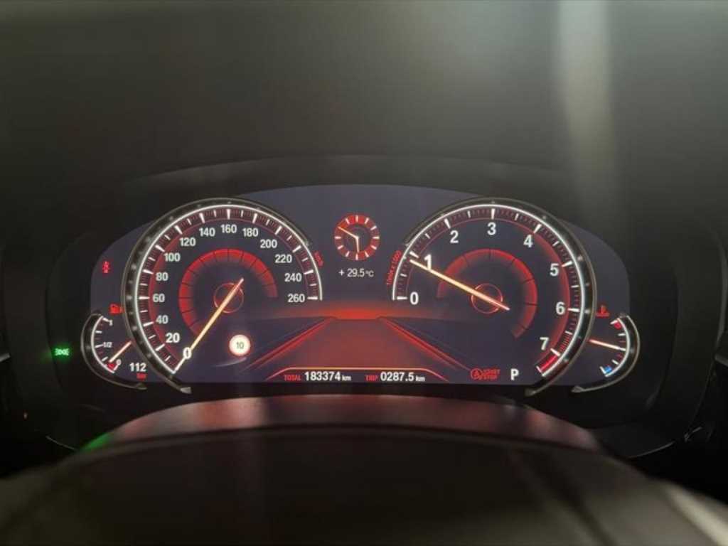 BMW 5 Series - Vista 9