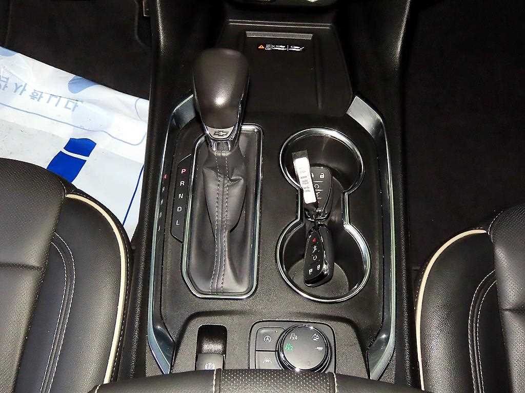 Chevrolet Travers - Vista 12