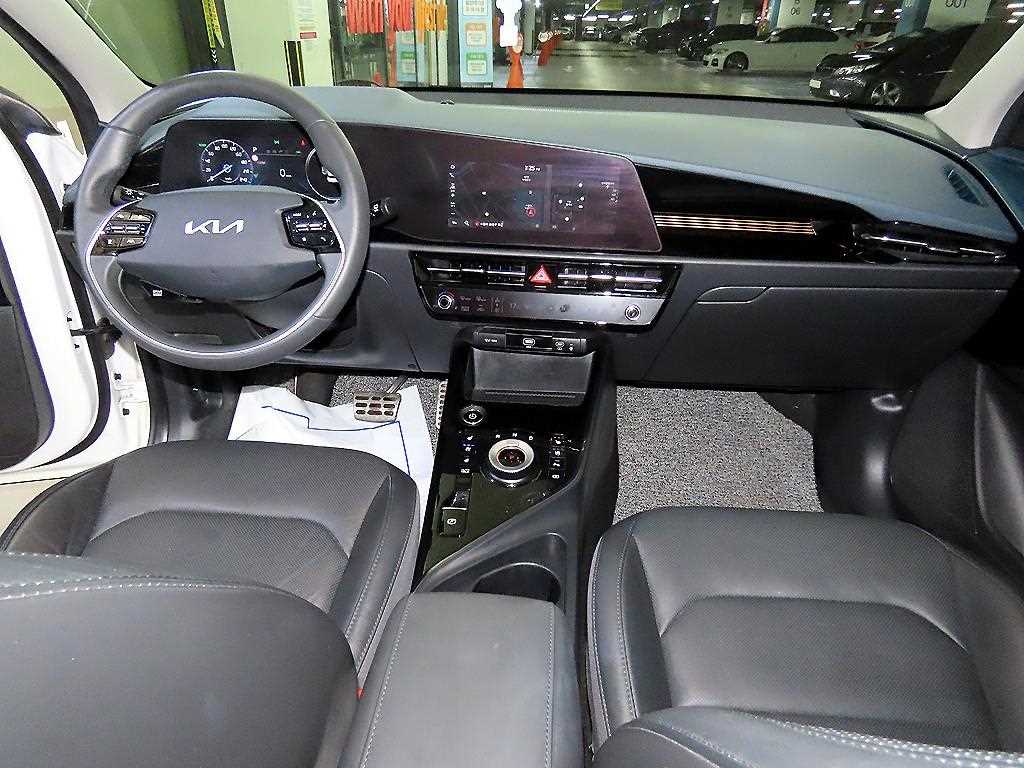 KIA Niro - Vista 10
