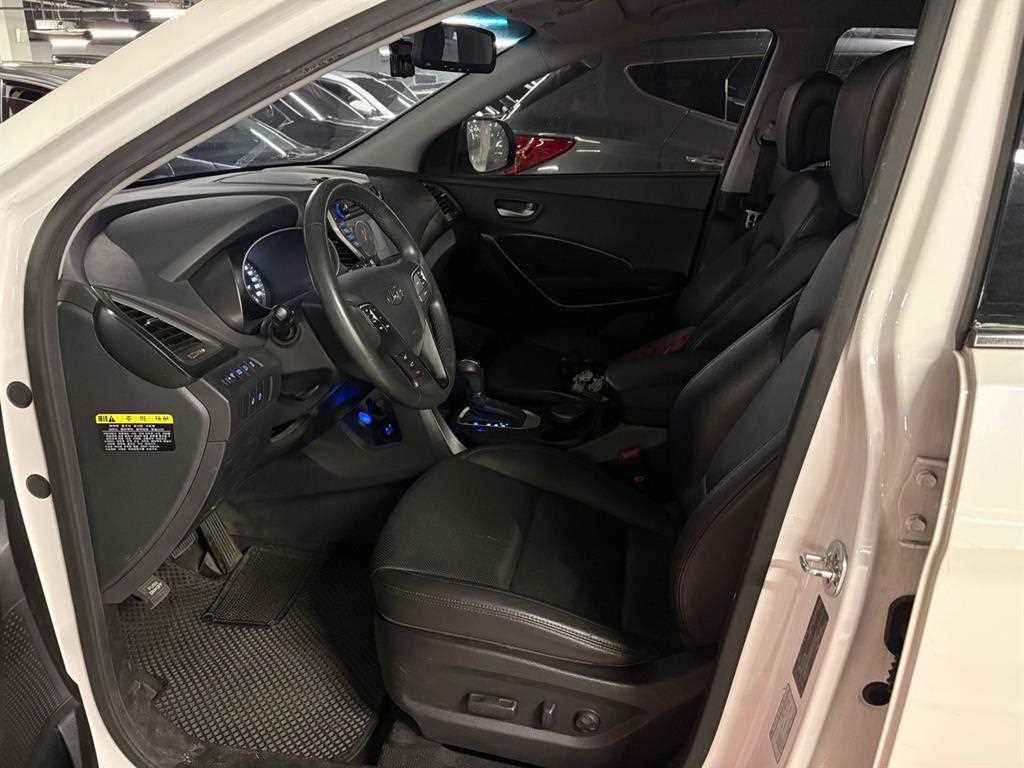 HYUNDAI Santa Fe - Vista 4
