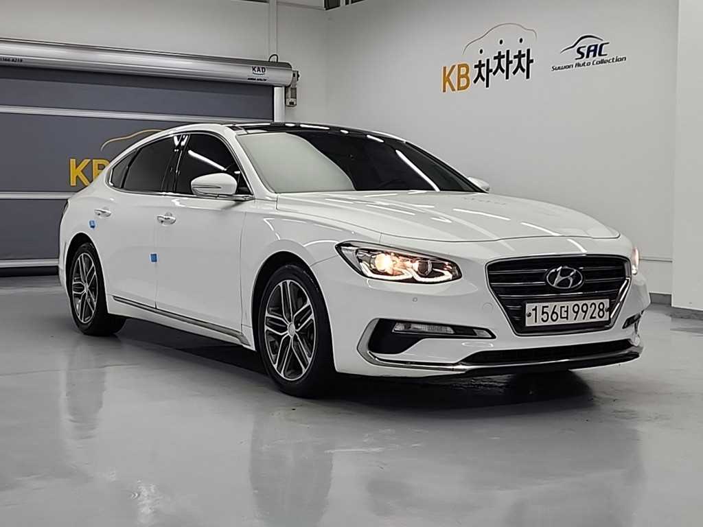 HYUNDAI Grandeur - Vista 4