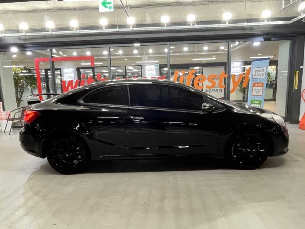 KIA K3 - Vista 2