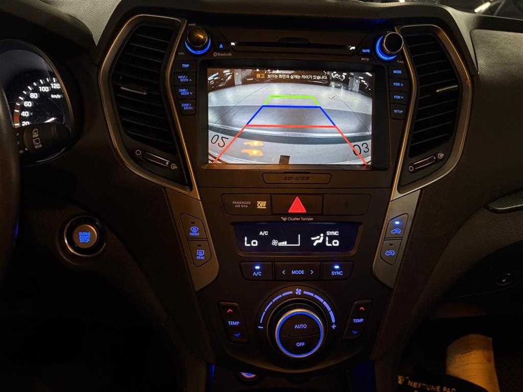 HYUNDAI Santa Fe - Vista 9