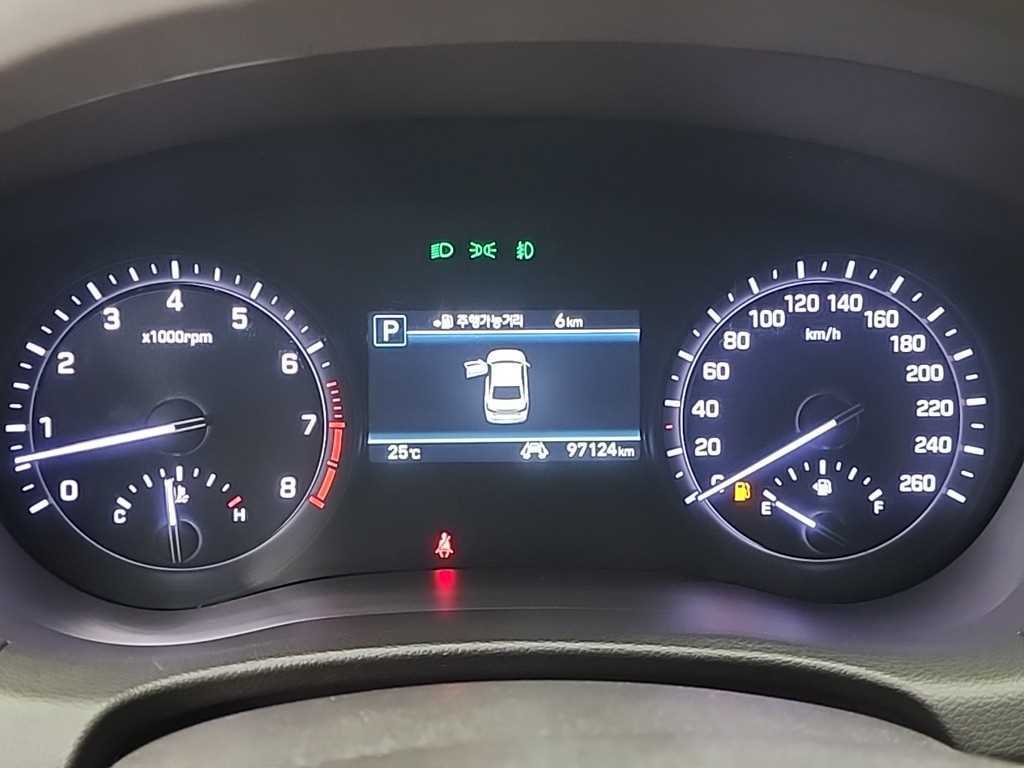 Genesis G80 - Vista 6