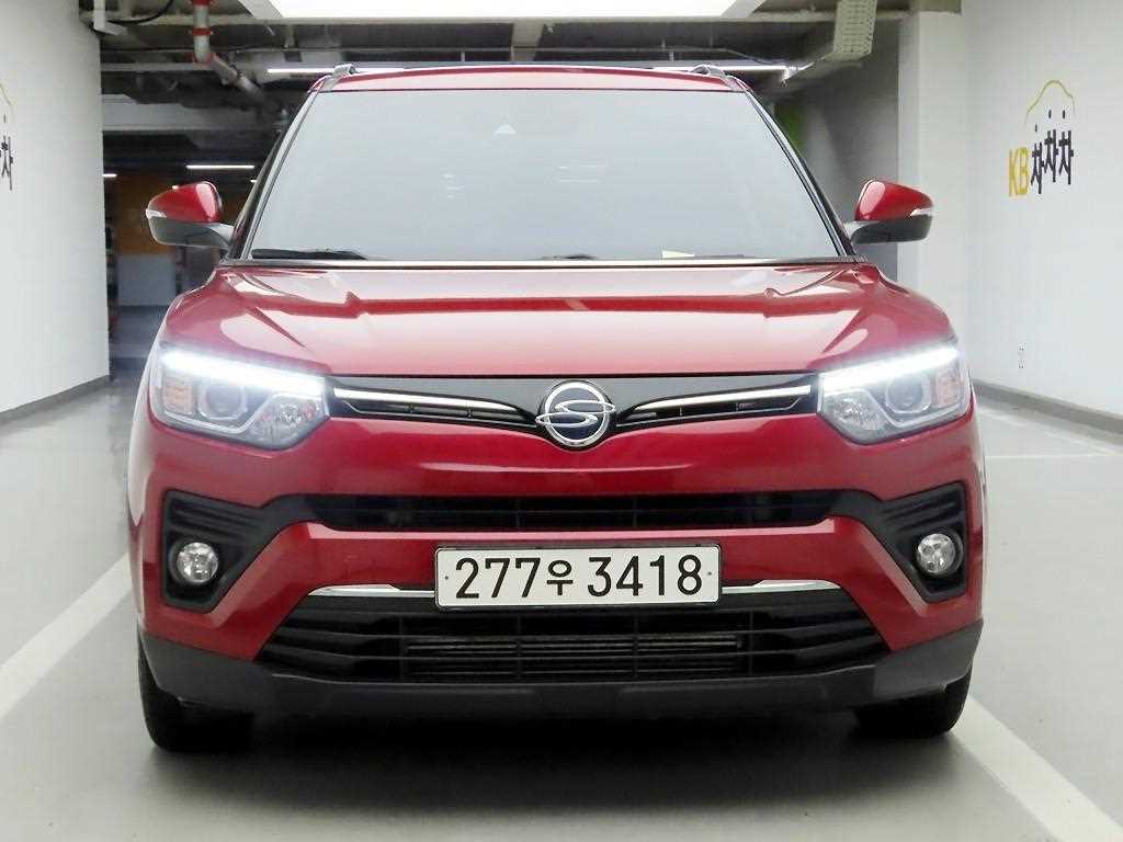 Ssangyong Tivoli 2021 Rojo - Importación desde Corea - HF Imports Iquique - Foto 1
