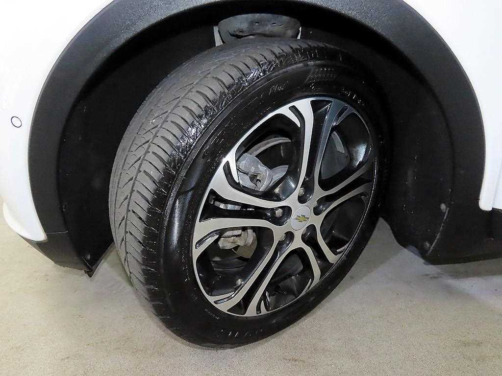 Chevrolet Bolt 2018 Blanco - Importación desde Corea - HF Imports Iquique - Foto 19