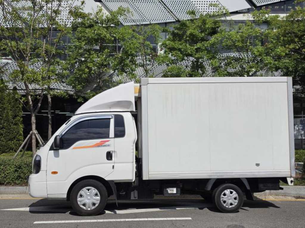 Small Truck Freezer Box(High Deck) 2019 Blanco - Importación desde Corea - HF Imports Iquique - Foto 1