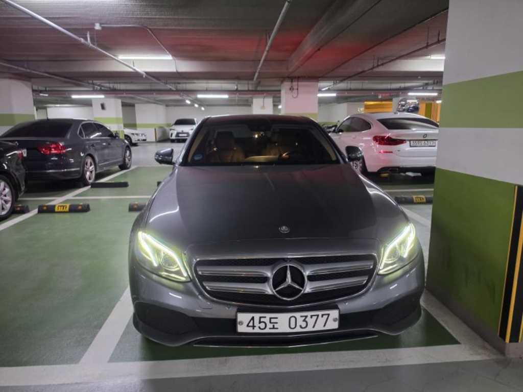 Mercedes Benz E class