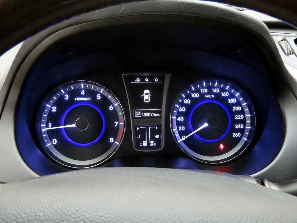 HYUNDAI Grandeur - Vista 6