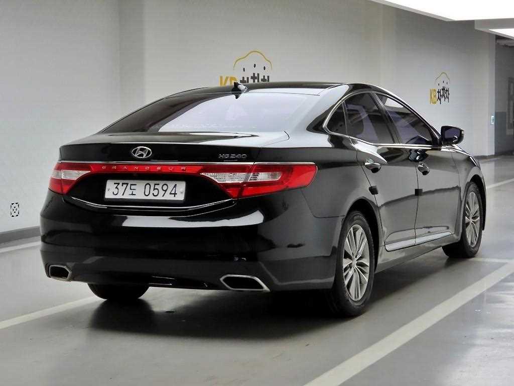 HYUNDAI Grandeur - Vista 4
