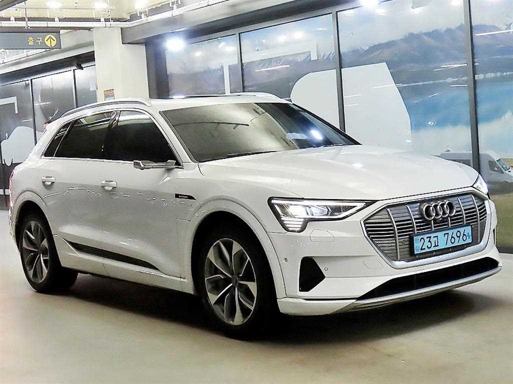 Audi e-Tron