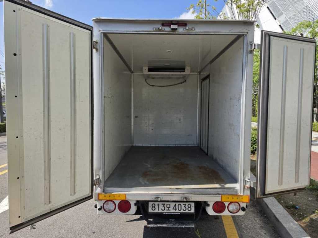 Small Truck Freezer Box(High Deck) - Vista 6