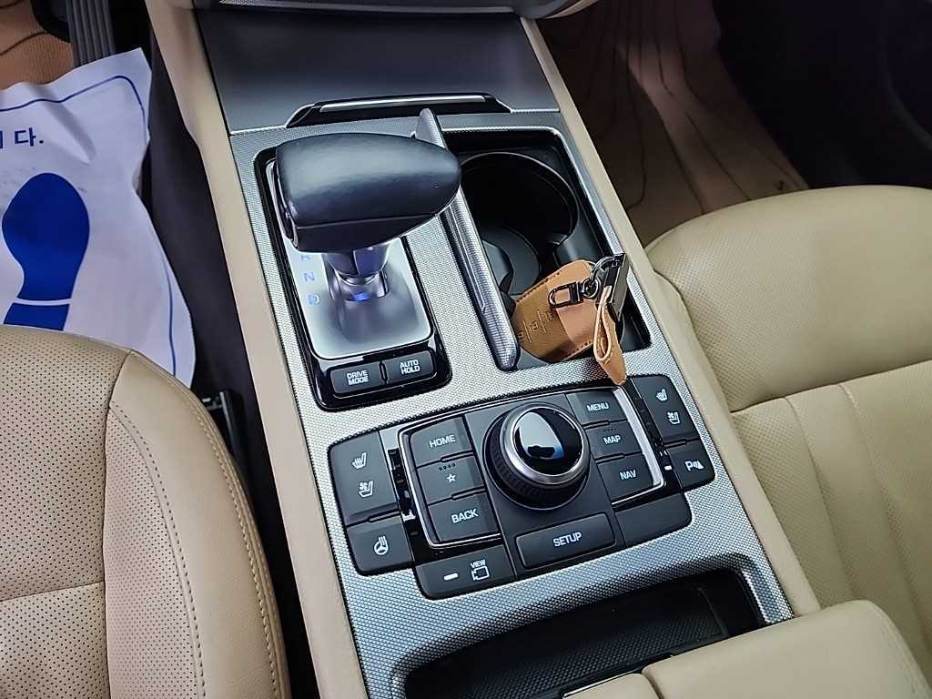 Genesis G80 - Vista 8