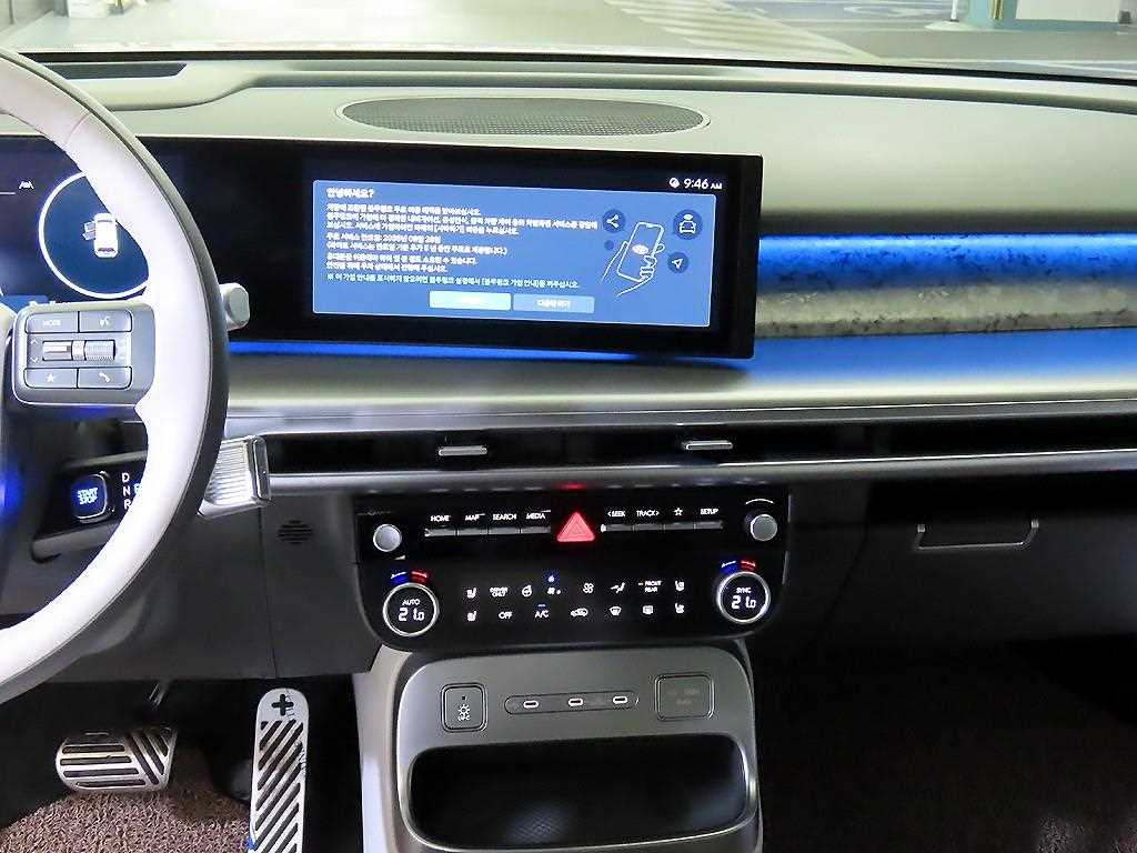 HYUNDAI IONIQ 9 - Vista 11