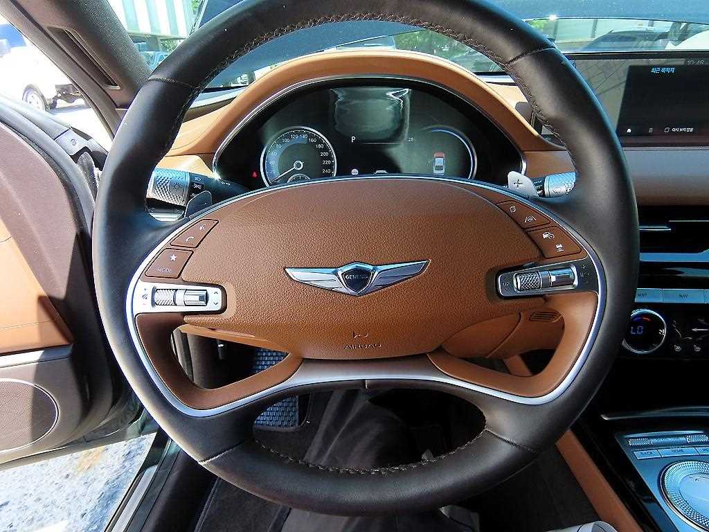 Genesis G80 - Vista 8
