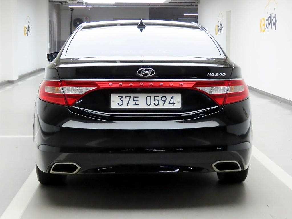 HYUNDAI Grandeur - Vista 3