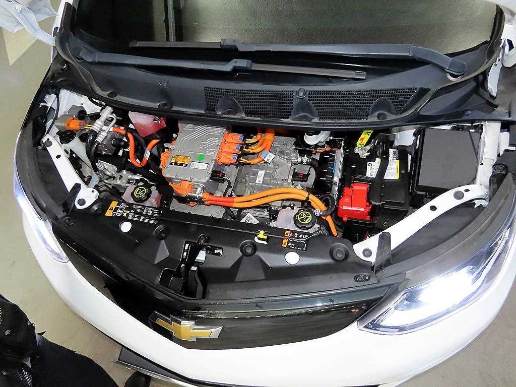Chevrolet Bolt 2018 Blanco - Importación desde Corea - HF Imports Iquique - Foto 18