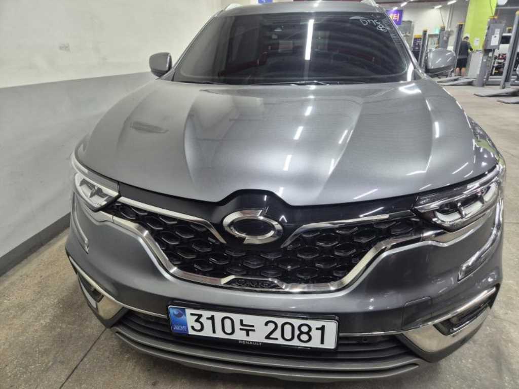 SAMSUNG QM6
