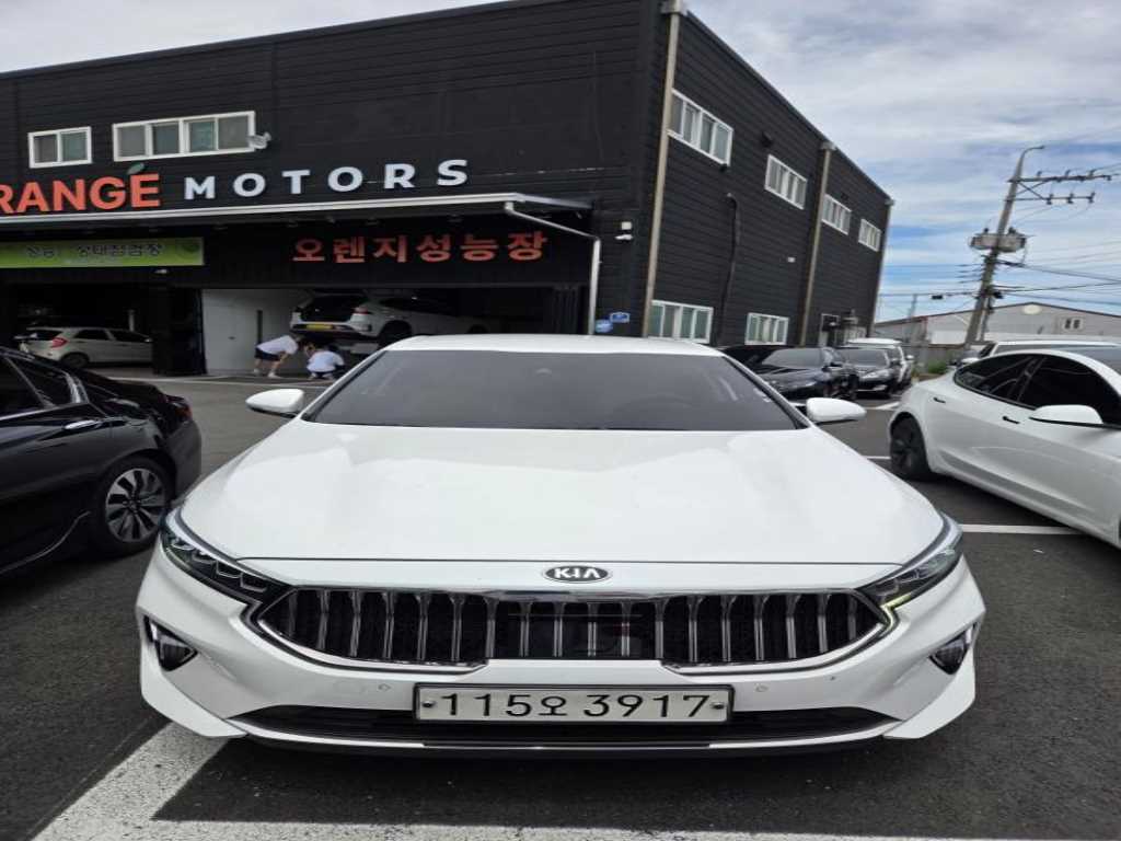 KIA K7