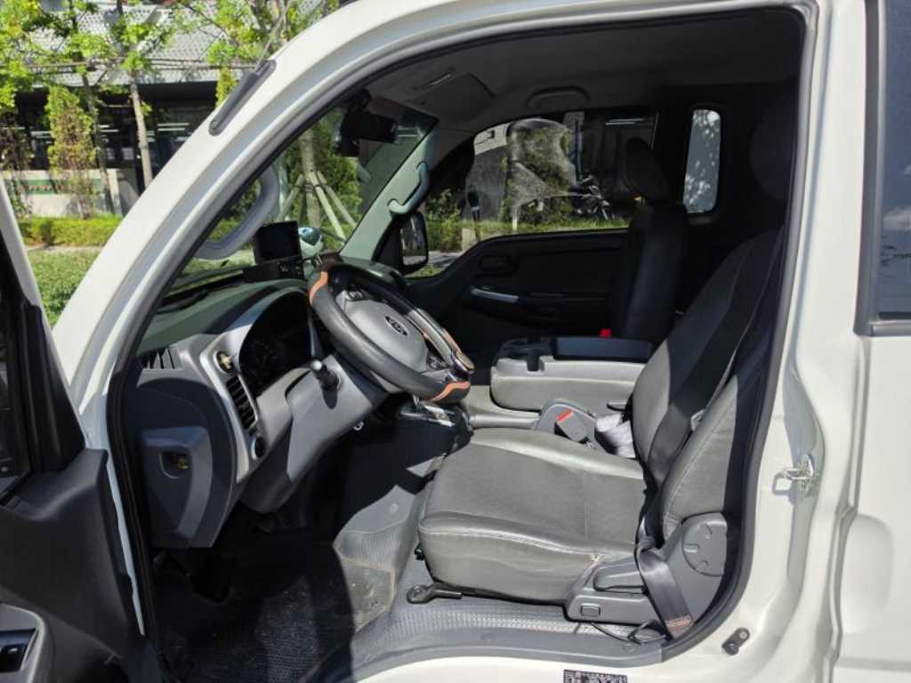 Small Truck Freezer Box(High Deck) - Vista 9