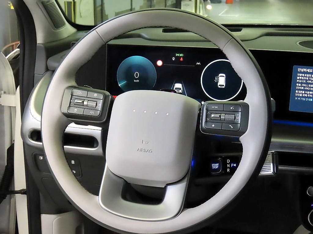 HYUNDAI IONIQ 9 - Vista 8