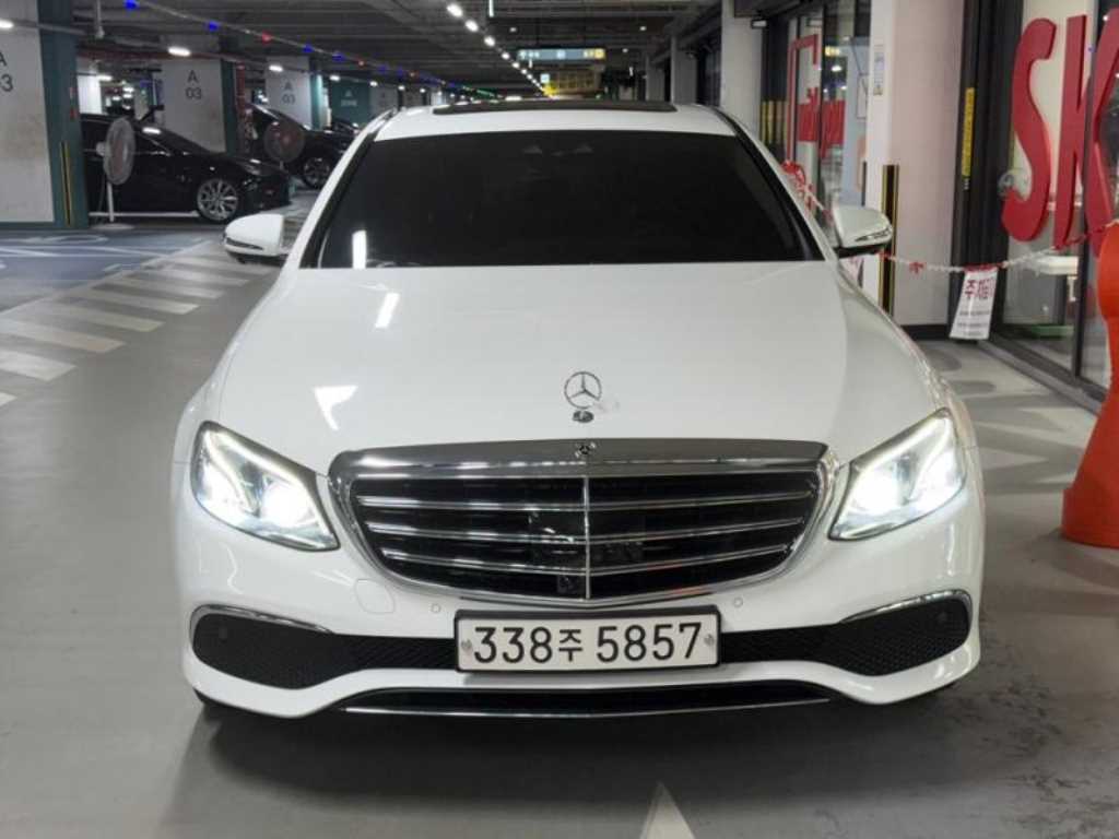 Mercedes Benz E class